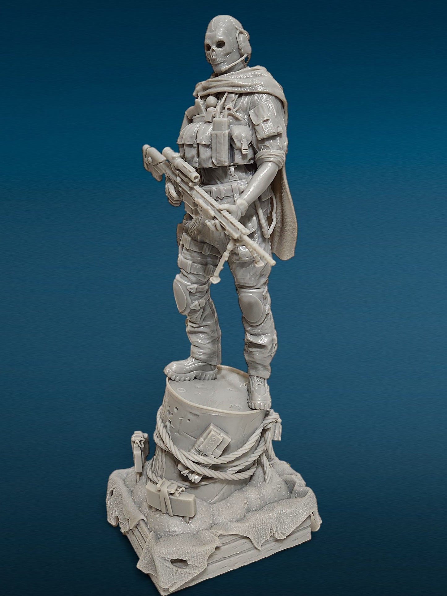 Ghost - Call of Duty 3D Resin Figurine: Unpainted Fan Art (10.5 Inch)