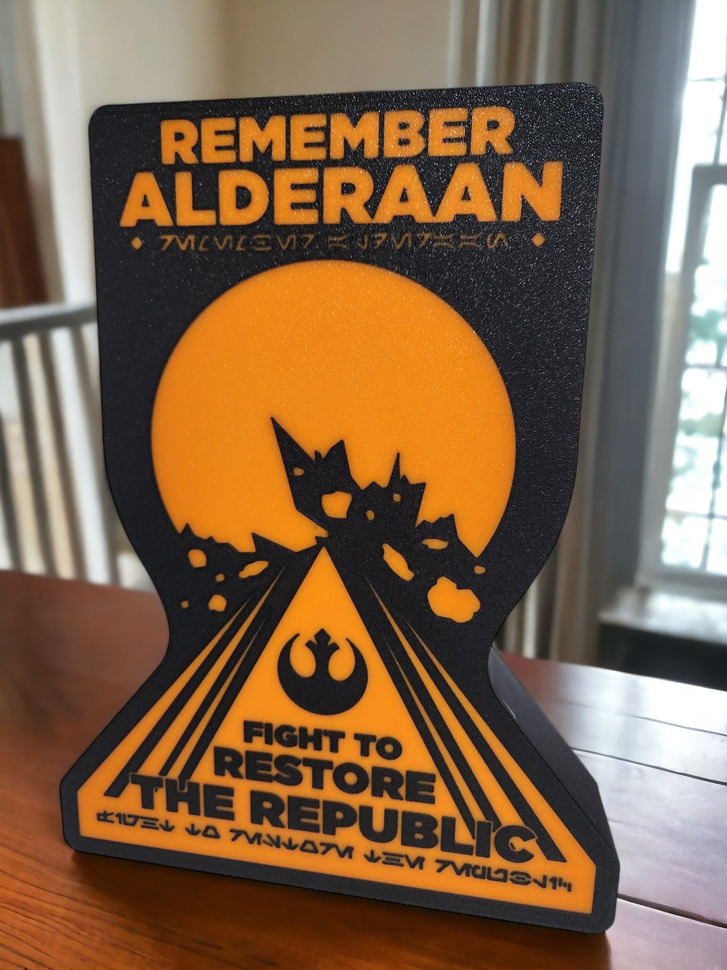 Remember Alderaan LED Lamp | Star Wars