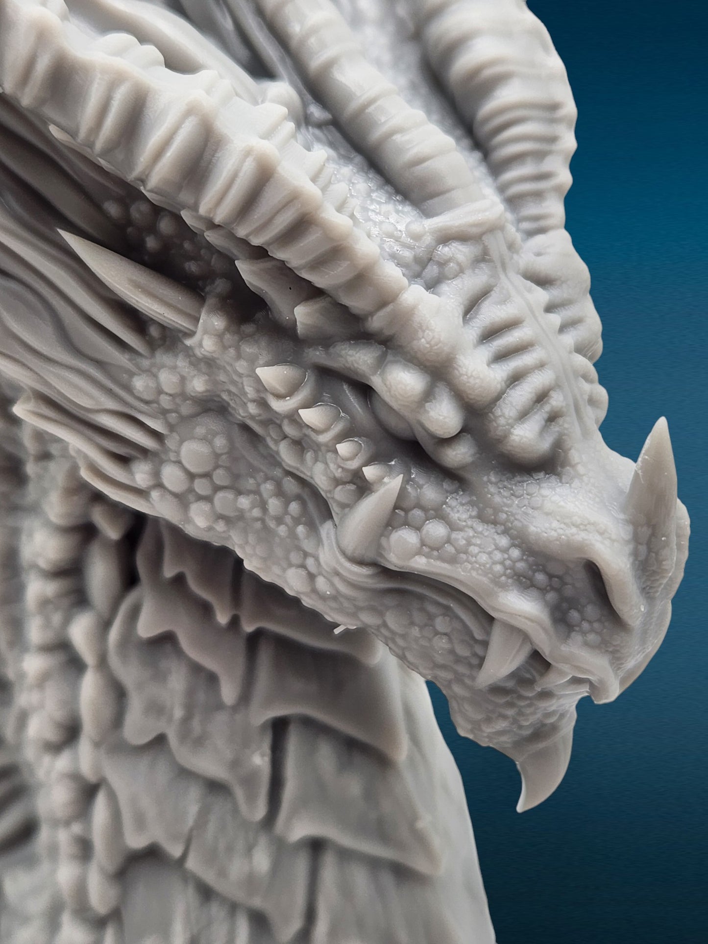 Elder Red Dragon Bust - Unpainted 3D Resin Figurine for Hobby Painters & Collectors (5 Inch)