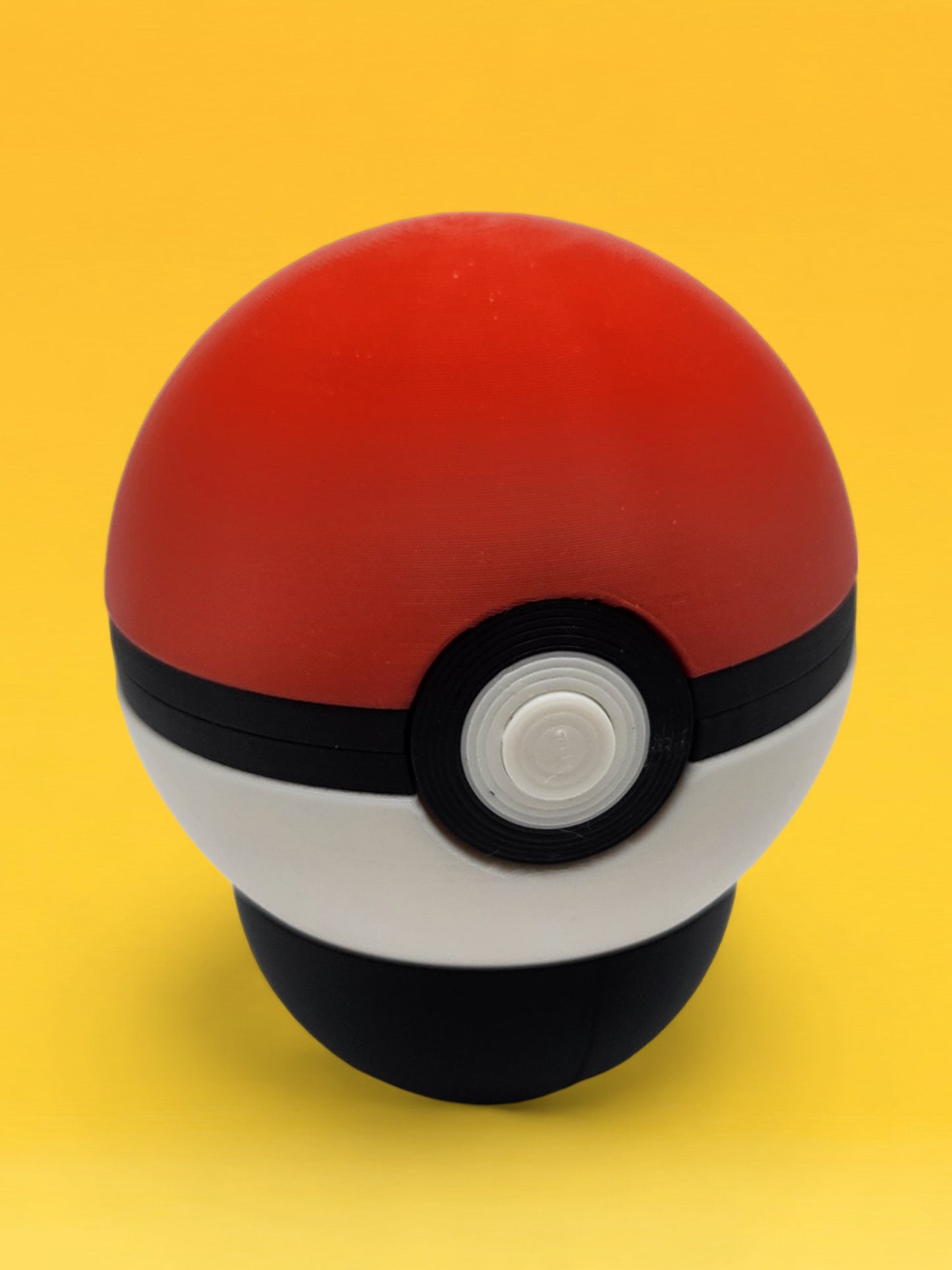 Poké Ball with Hinged Magnetic Closure | 3D Printed Pokémon Fan Collectible