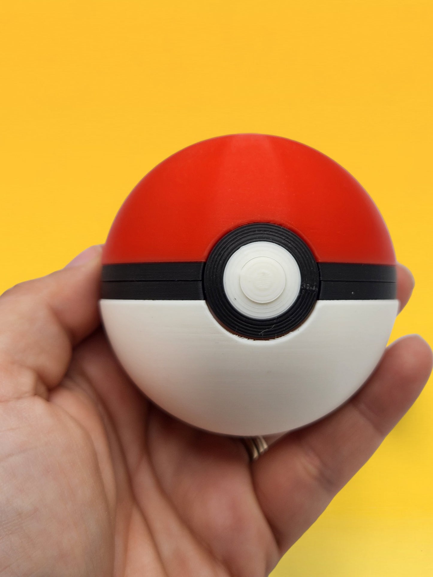Poké Ball with Hinged Magnetic Closure | 3D Printed Pokémon Fan Collectible