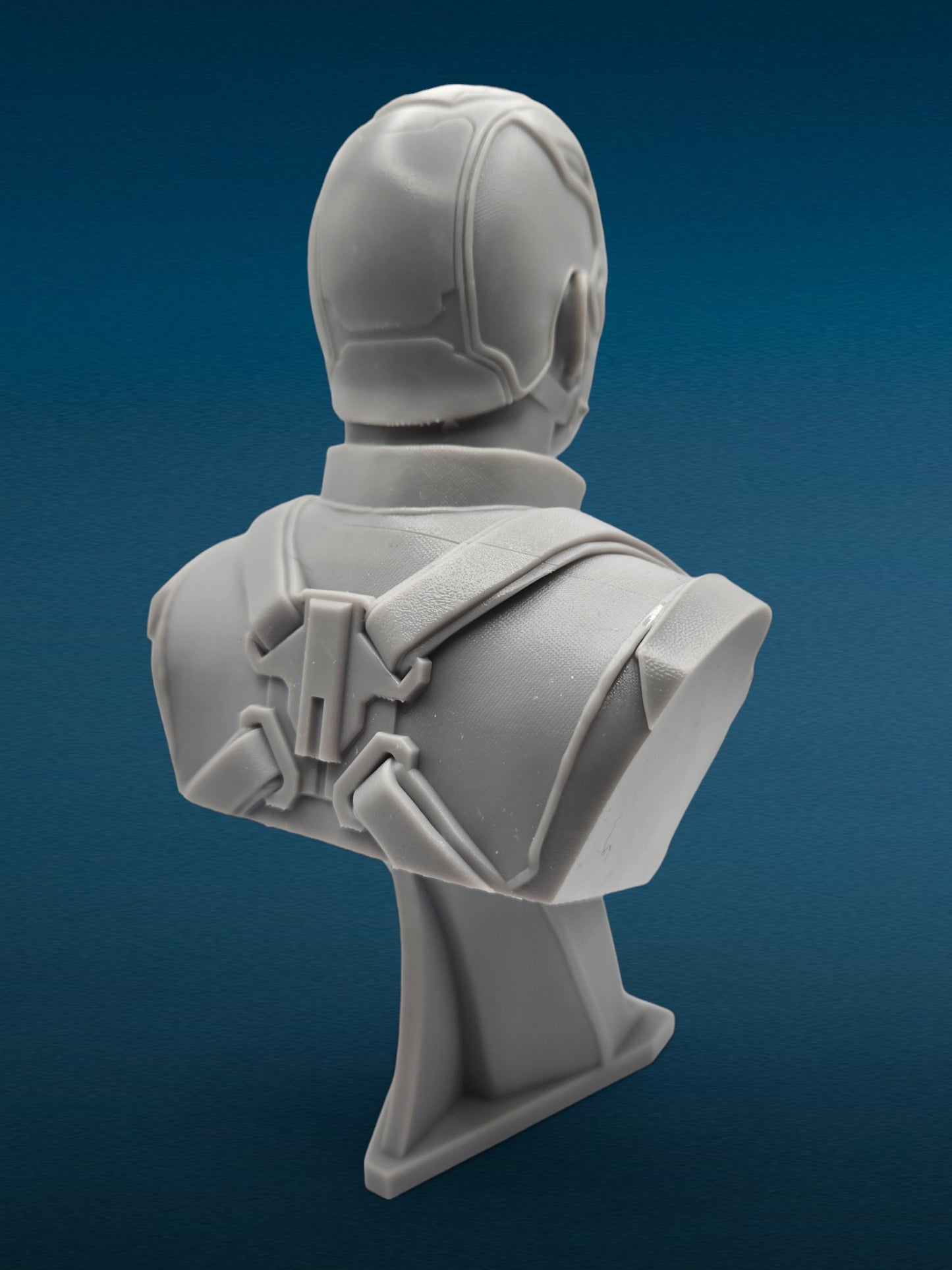 Captain America - Avenger 3D Resin Bust: Unpainted Fan Art (6.5 Inch)