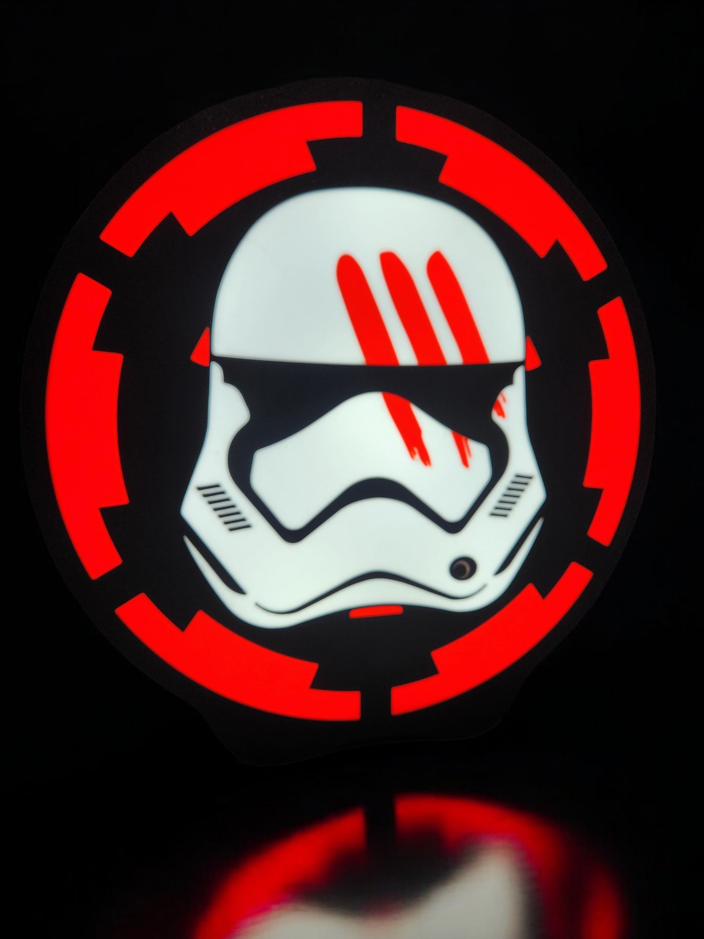Stormtrooper FN-2187 LED Lamp | Star Wars