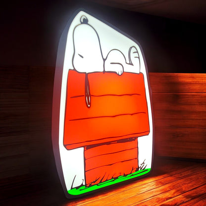 Snoopy Dog House LED Lamp | Peanuts