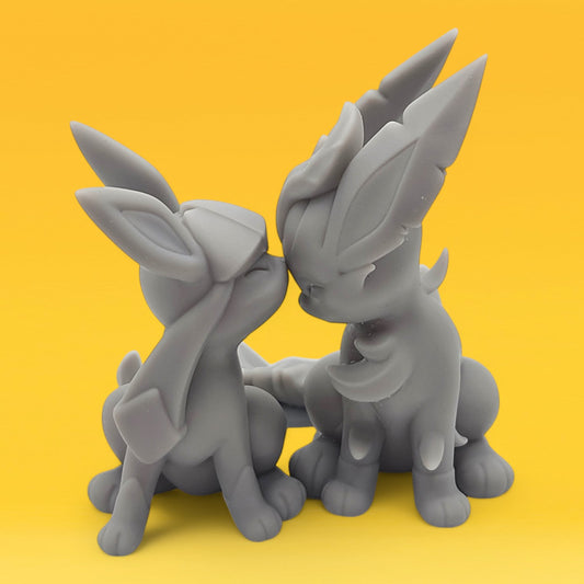 Pokemon Resin Miniature - Glaceon & Leafeon Kissing